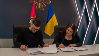 МІНОБОРОНИ І DEEPSTATE ПІДПИСАЛИ МЕМОРАНДУМ ПРО СПІВПРАЦЮ