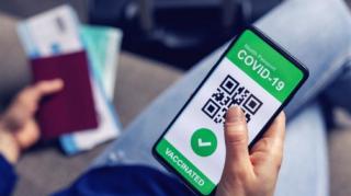 ЗА КОРДОН З COVID-СЕРТИФІКАТОМ