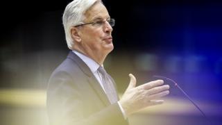 УРЯД ФРАНЦІЇ ВІДПРАВИЛИ У ВІДСТАВКУ