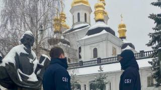 СБУ ПРОВОДИТЬ ОБШУКИ У КИЄВО-ПЕЧЕРСЬКІЙ ЛАВРІ