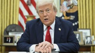 ТРАМП ПРОВІВ ПЕРЕГОВОРИ З ТРЬОМА КРАЇНАМИ ЩОДО МИТ