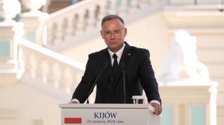 ДУДА: ЯКЩО ХТОСЬ МОЖЕ ЗМУСИТИ РОСІЮ ПРИПИНИТИ ВІЙНУ, ТО ЦЕ ТРАМП